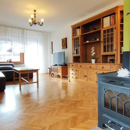 Apartmaji Dora Mojstrana Exteriör bild