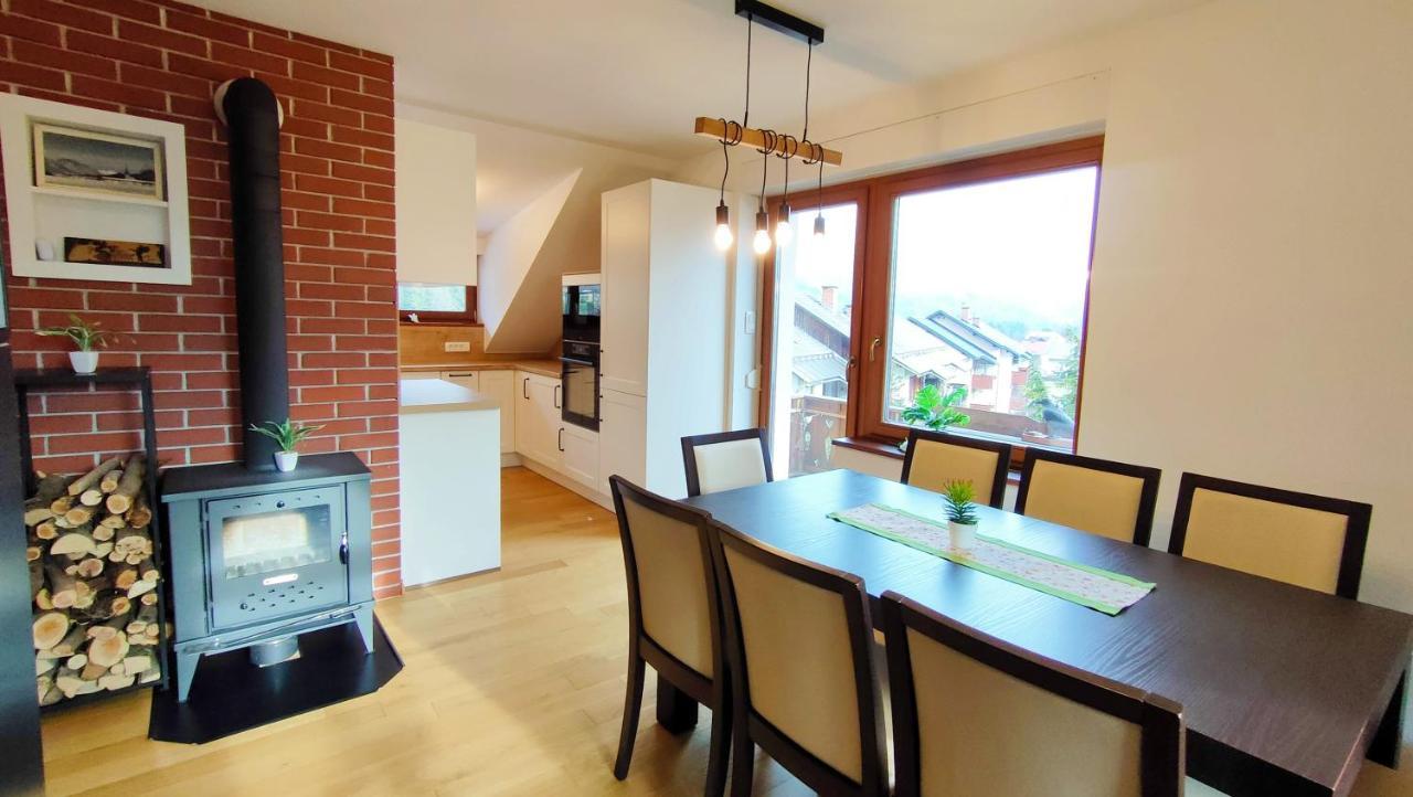 Apartmaji Dora Mojstrana Exteriör bild